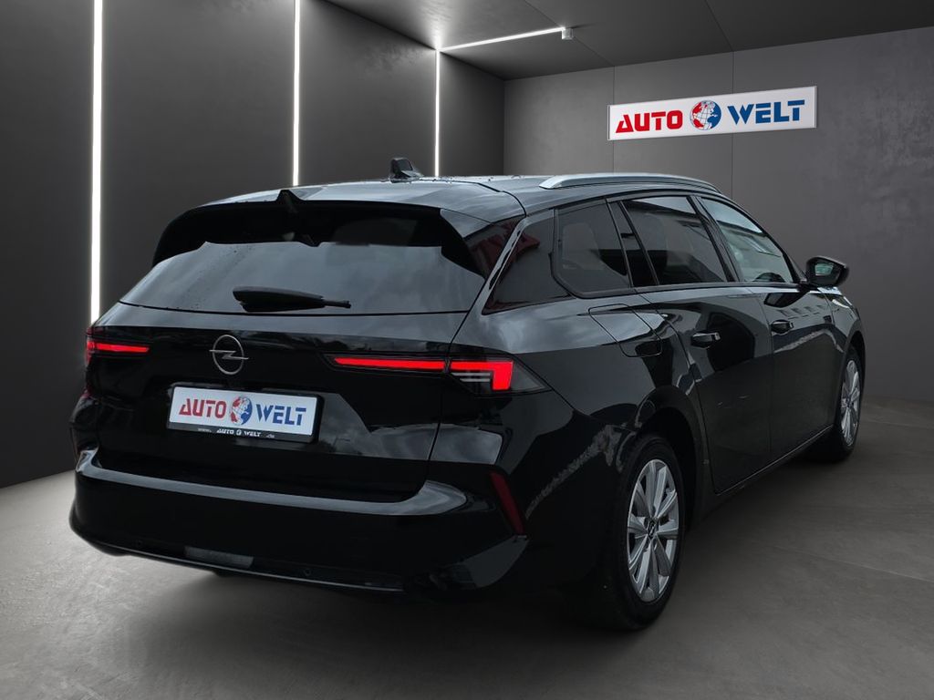 Opel Astra 2023 г. Чёрный, пробег 58072 км