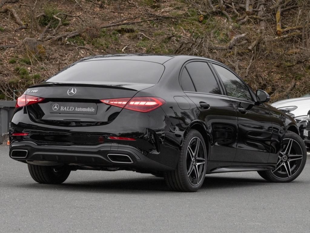 Mercedes-Benz C 200 2025 г. Чёрный, пробег 14500 км