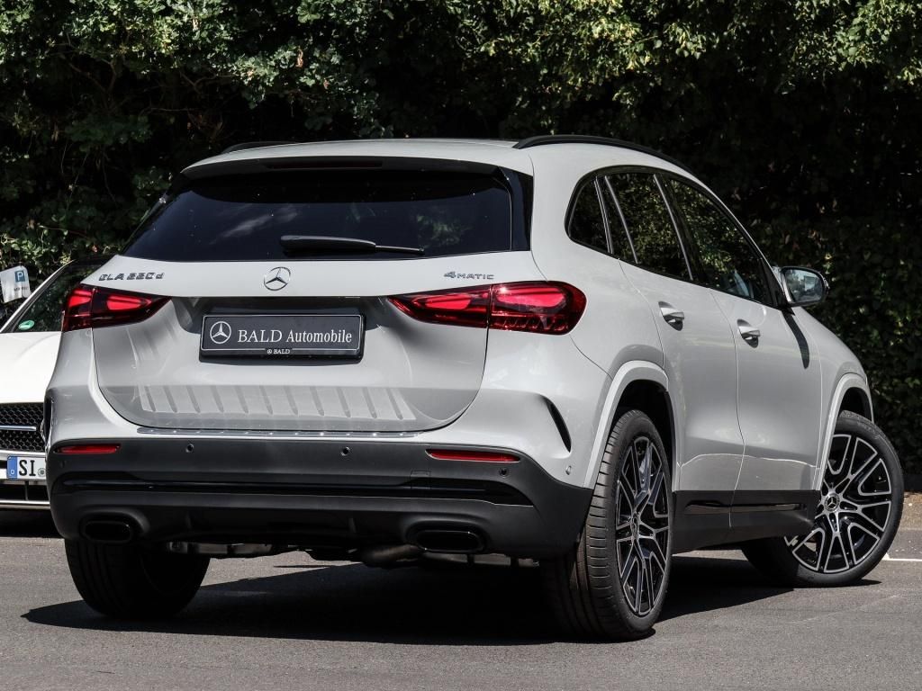 Mercedes-Benz GLA 220 2025 г. Серый, пробег 24500 км