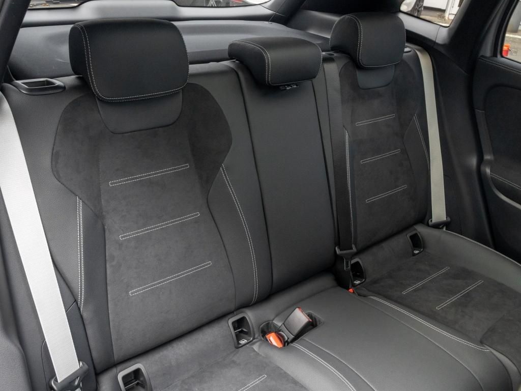 Mercedes-Benz GLA 220 2025 г. Серый, пробег 31500 км