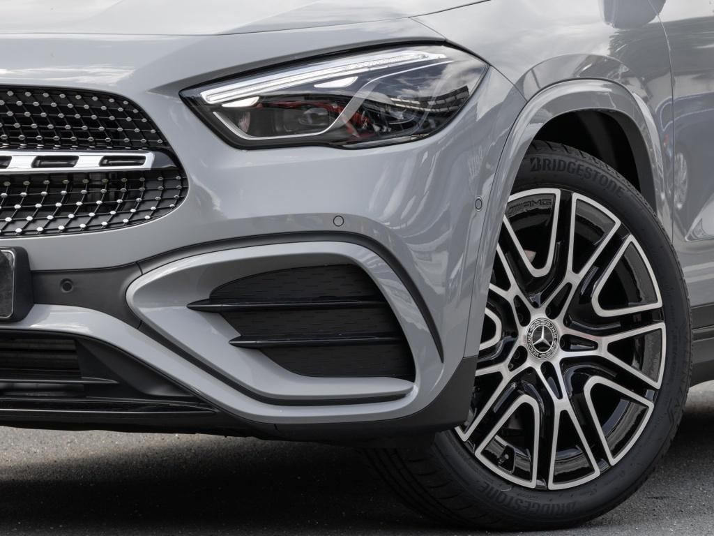 Mercedes-Benz GLA 220 2025 г. Серый, пробег 27500 км