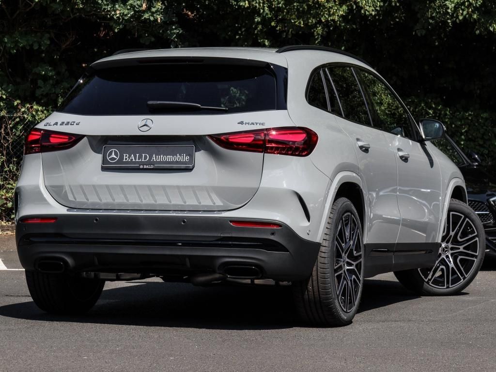 Mercedes-Benz GLA 220 2025 г. Серый, пробег 24500 км