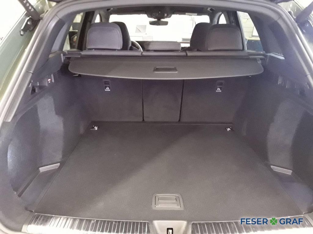 Audi Q5 2026 г. Зелёный, пробег 2202 км