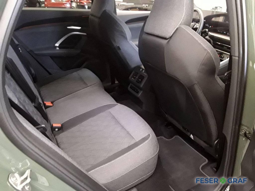Audi Q5 2026 г. Зелёный, пробег 2202 км