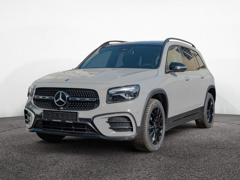 Mercedes-Benz GLB 220 2026 г. Серый, пробег 14500 км