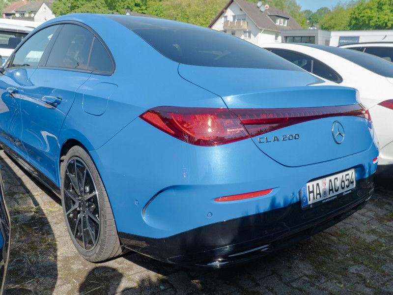 Mercedes-Benz CLA 200 2026 г. Синий, пробег 9500 км