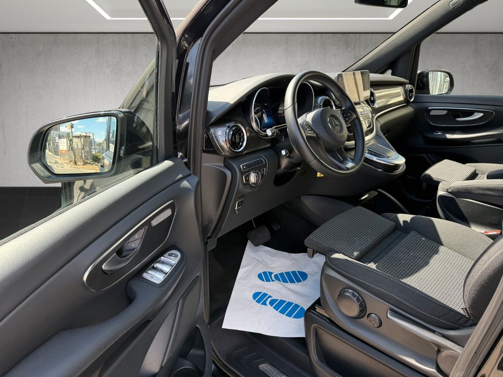 Mercedes-Benz V 300 2024 г. Чёрный, пробег 52786 км