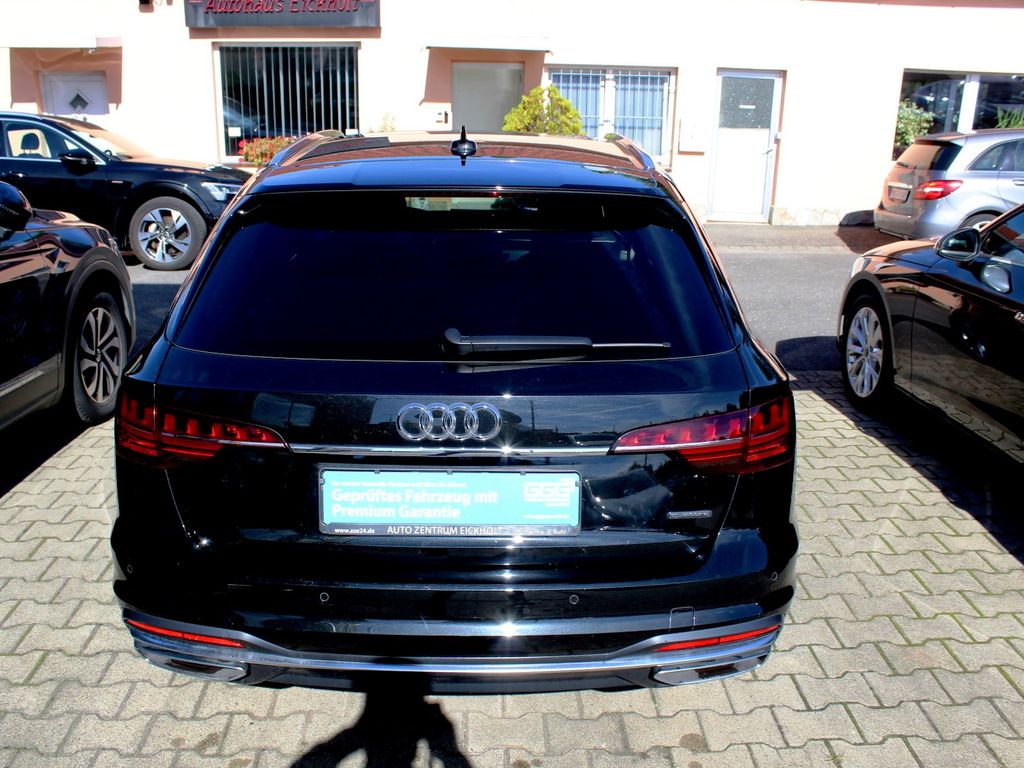 Audi A4 2023 г. Чёрный, пробег 51400 км