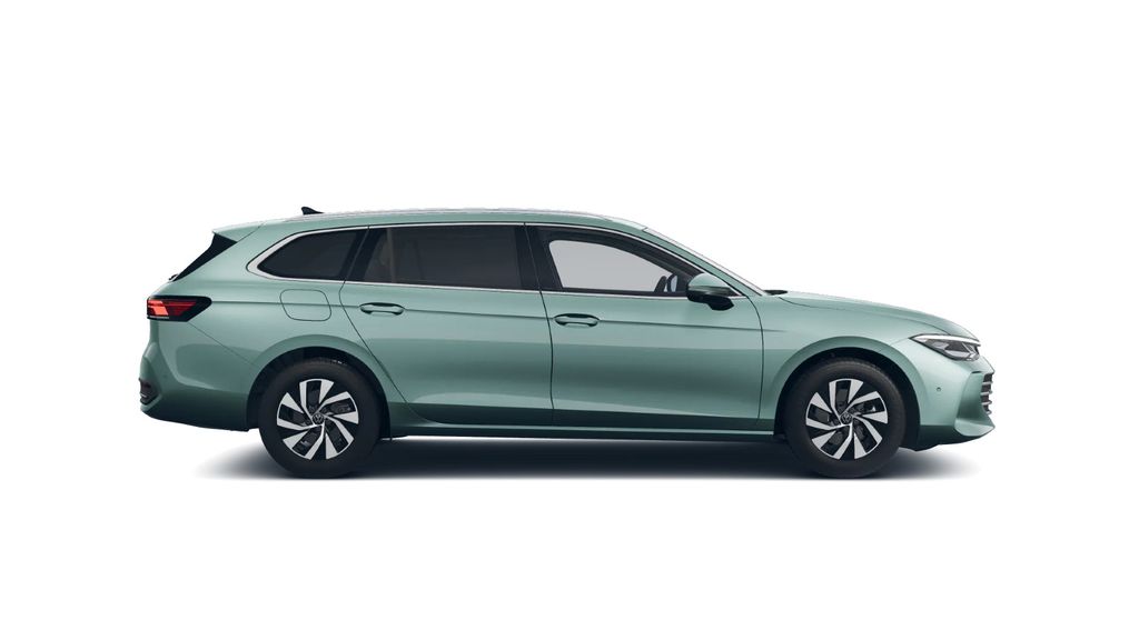 Volkswagen PASSAT VARIANT 2024 г. Синий, пробег 35989 км