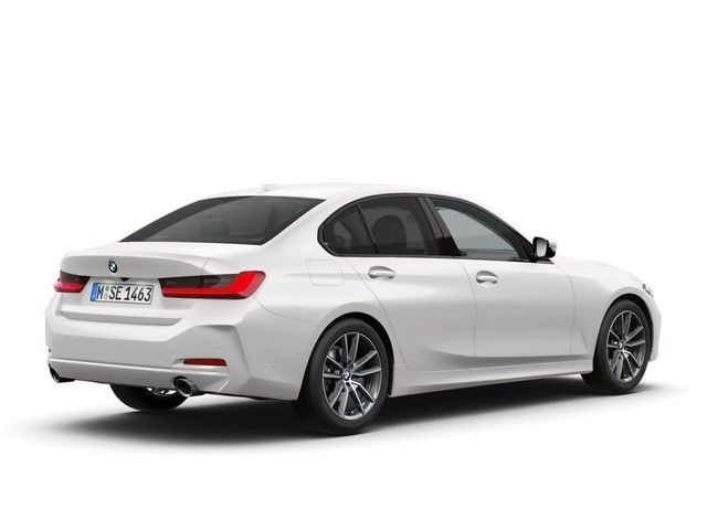 BMW 320 2023 г. Белый, пробег 49545 км