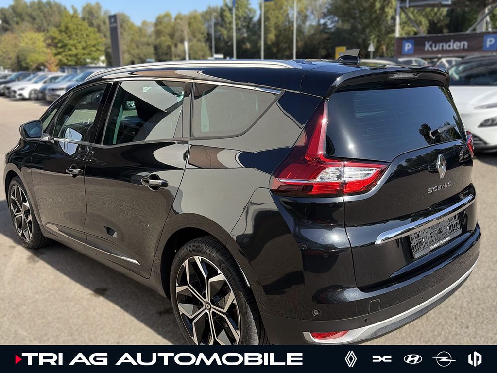 Renault GRAND SCENIC 2023 г. Чёрный, пробег 46650 км