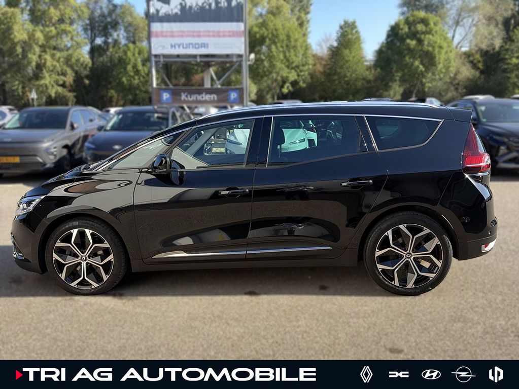 Renault GRAND SCENIC 2023 г. Чёрный, пробег 46650 км