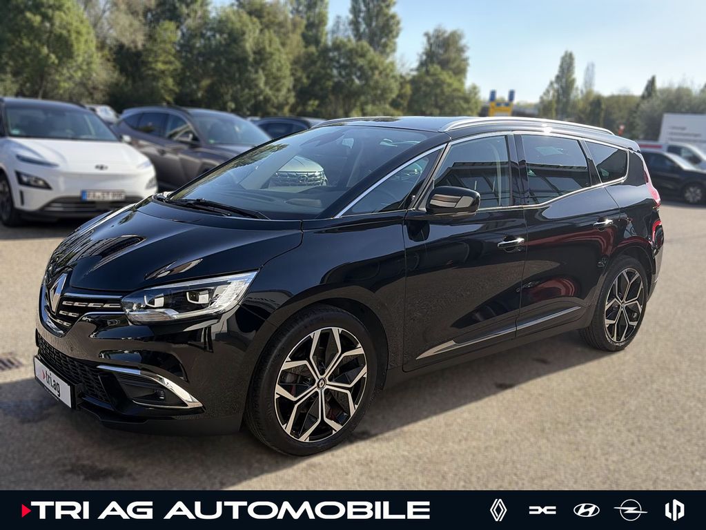 Renault GRAND SCENIC 2023 г. Чёрный, пробег 46650 км