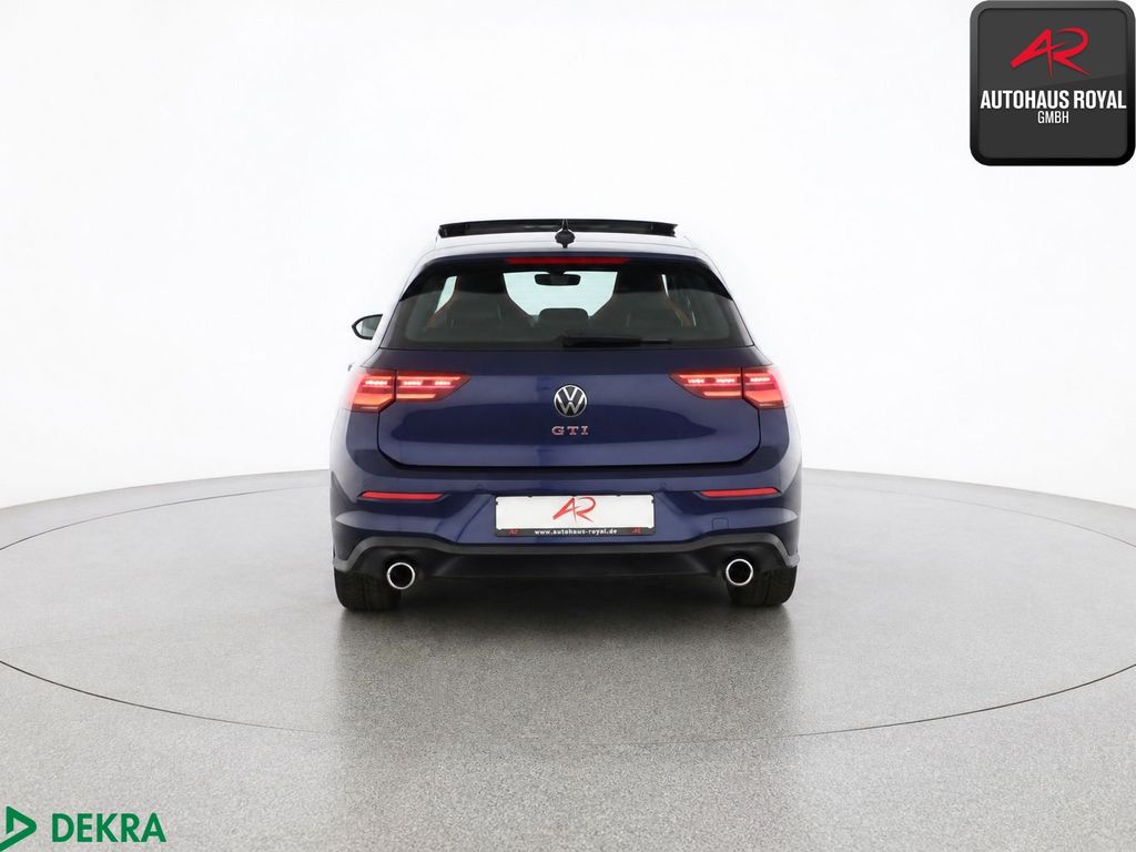 Volkswagen Golf 2024 г. Синий, пробег 29451 км