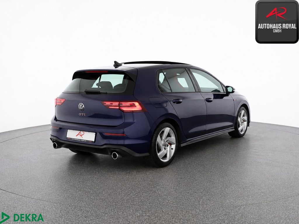 Volkswagen Golf 2024 г. Синий, пробег 29451 км