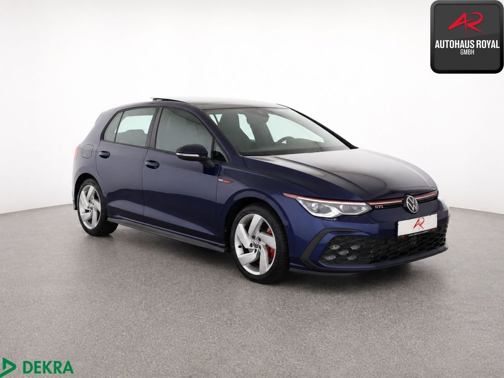 Volkswagen Golf 2024 г. Синий, пробег 29451 км