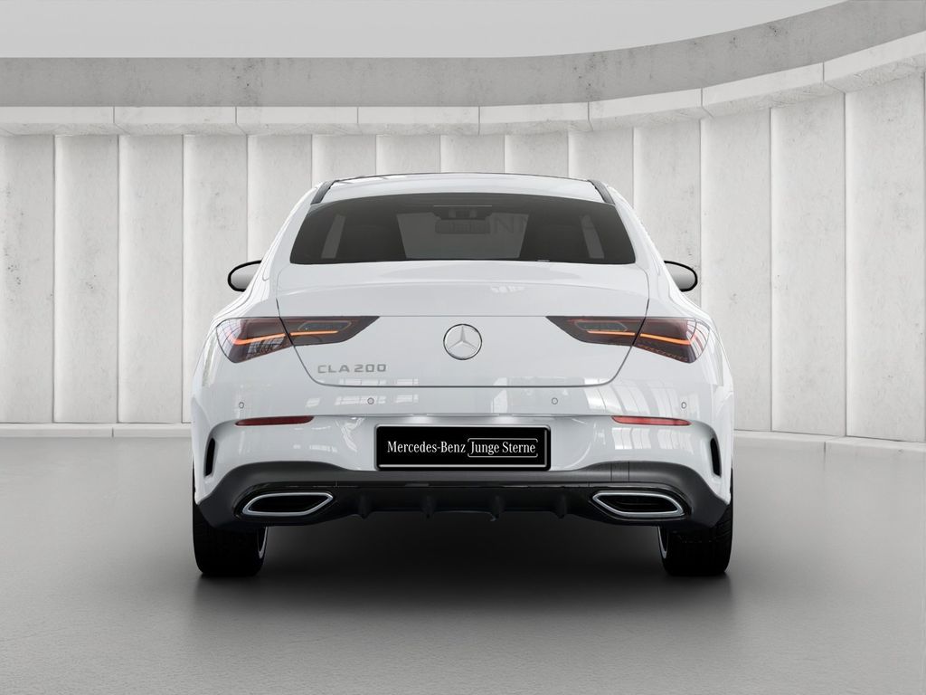 Mercedes-Benz CLA 200 2025 г. Белый, пробег 17591 км