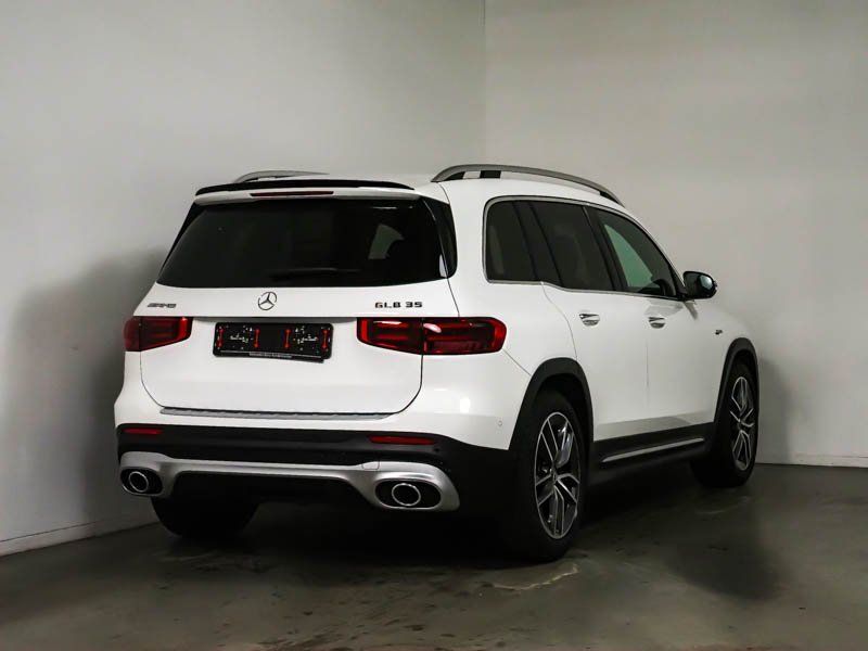Mercedes-Benz GLB 35 AMG 2025 г. Белый, пробег 27116 км