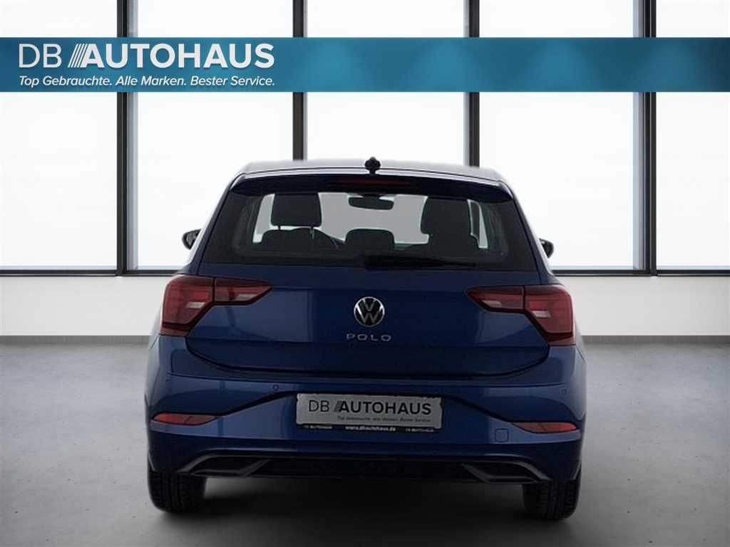 Volkswagen Polo 2024 г. Синий, пробег 42937 км