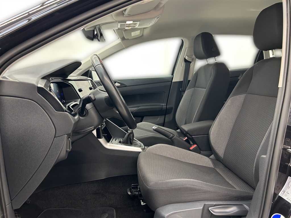 Volkswagen Polo 2024 г. Чёрный, пробег 21845 км