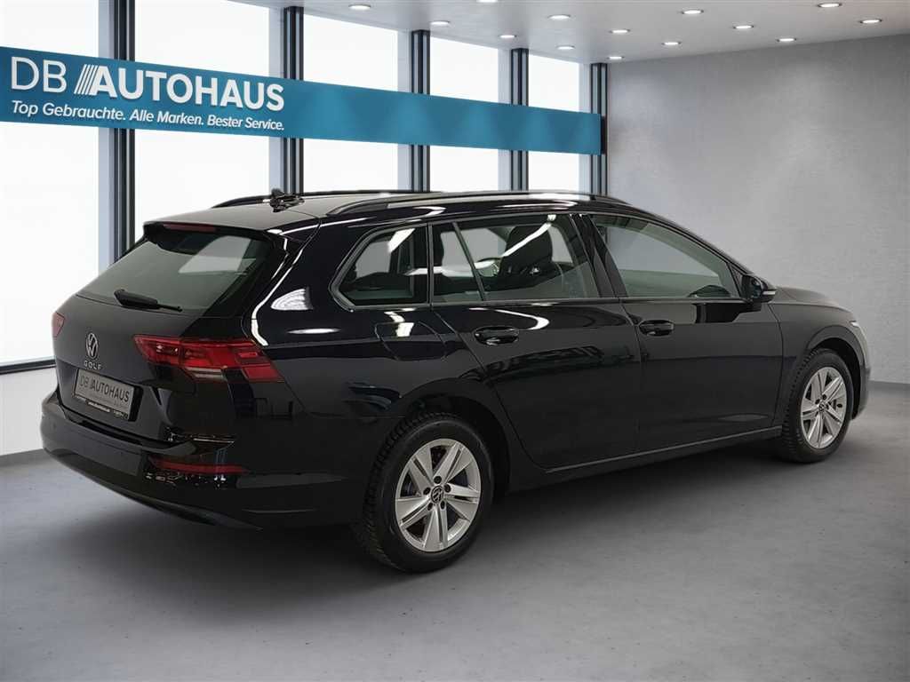 Volkswagen Golf 2023 г. Чёрный, пробег 12355 км