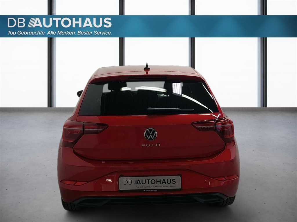 Volkswagen Polo 2024 г. Красный, пробег 46530 км