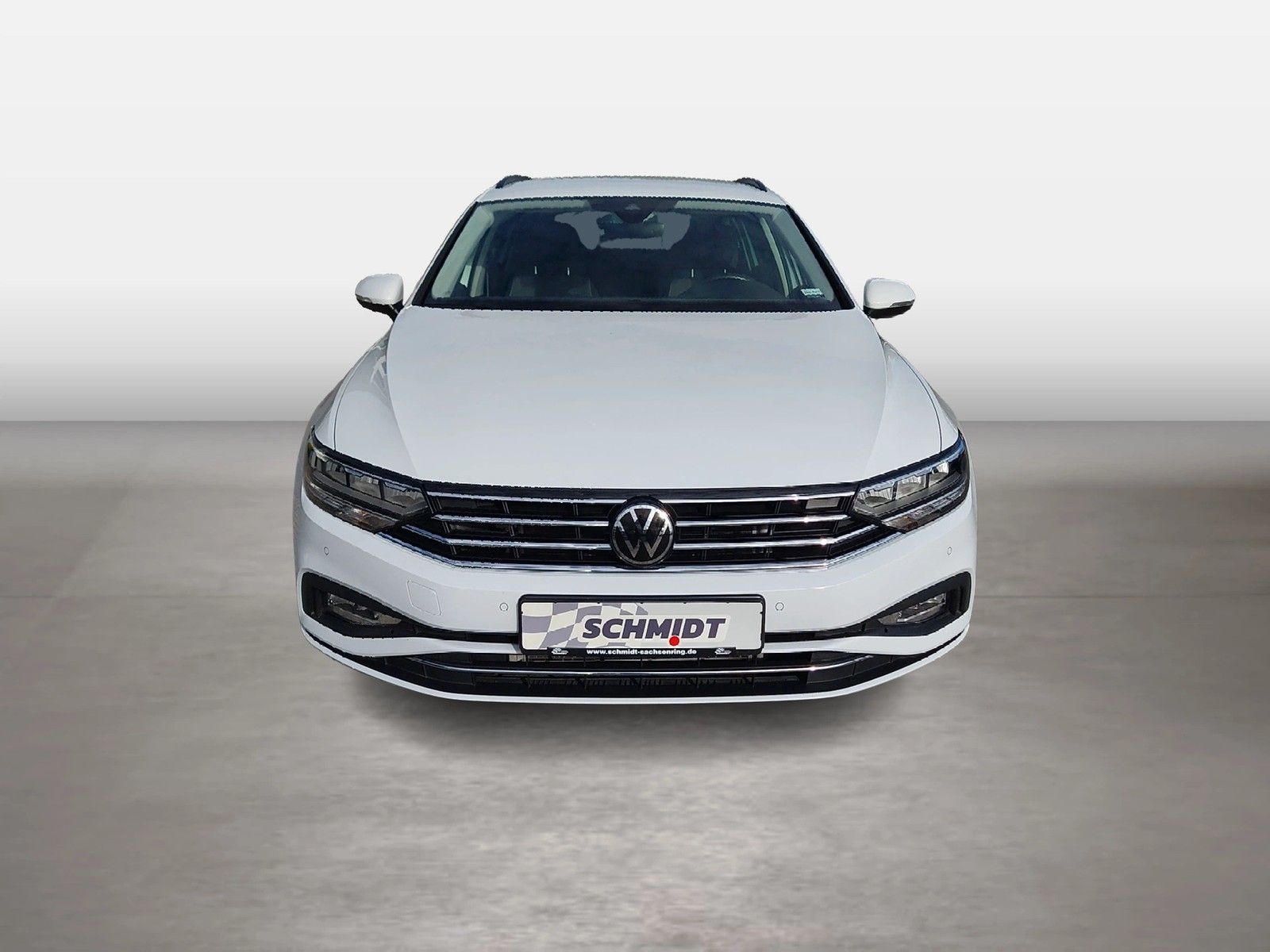 Volkswagen PASSAT VARIANT 2024 г. Белый, пробег 42687 км