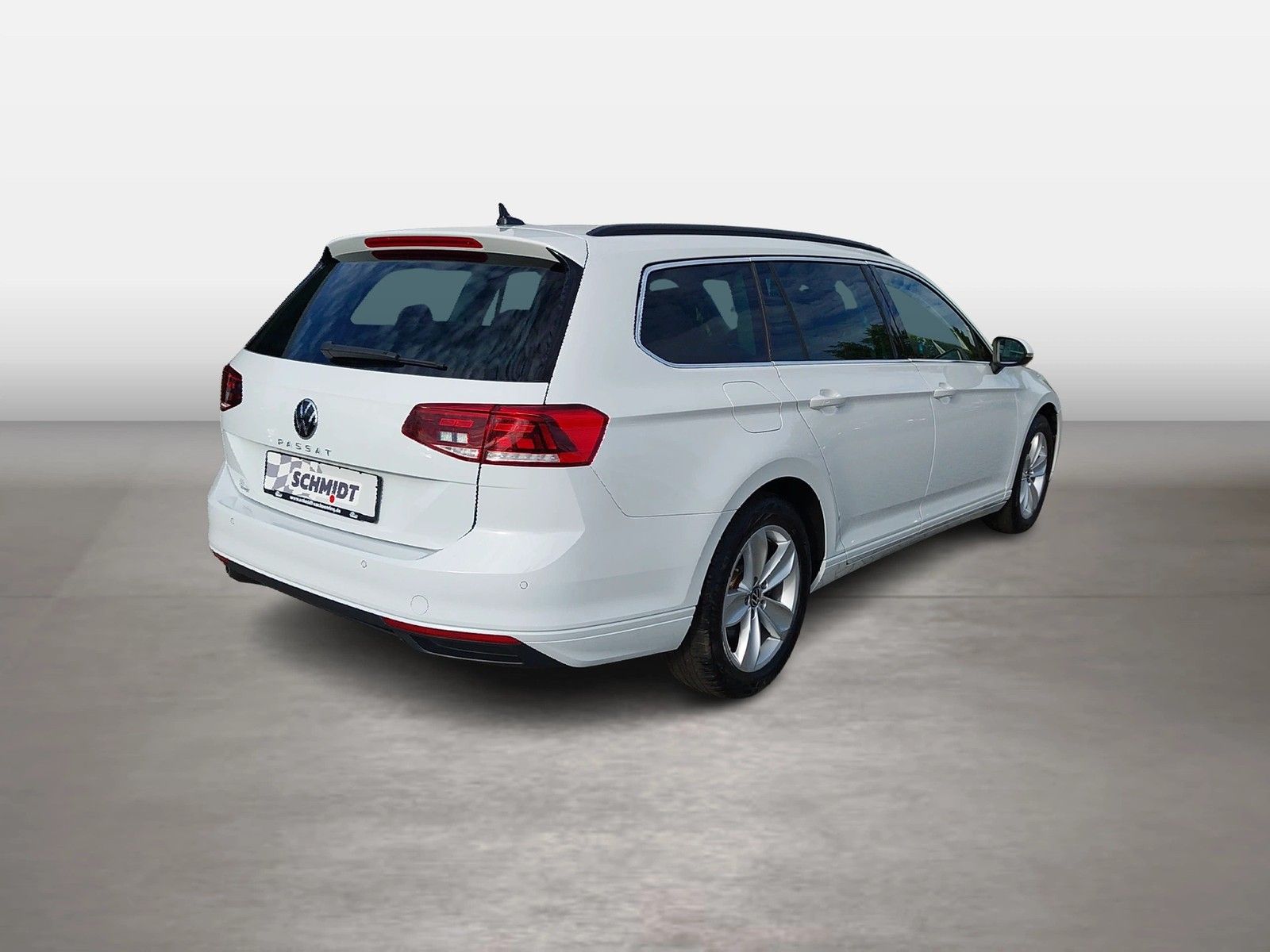 Volkswagen PASSAT VARIANT 2024 г. Белый, пробег 42687 км
