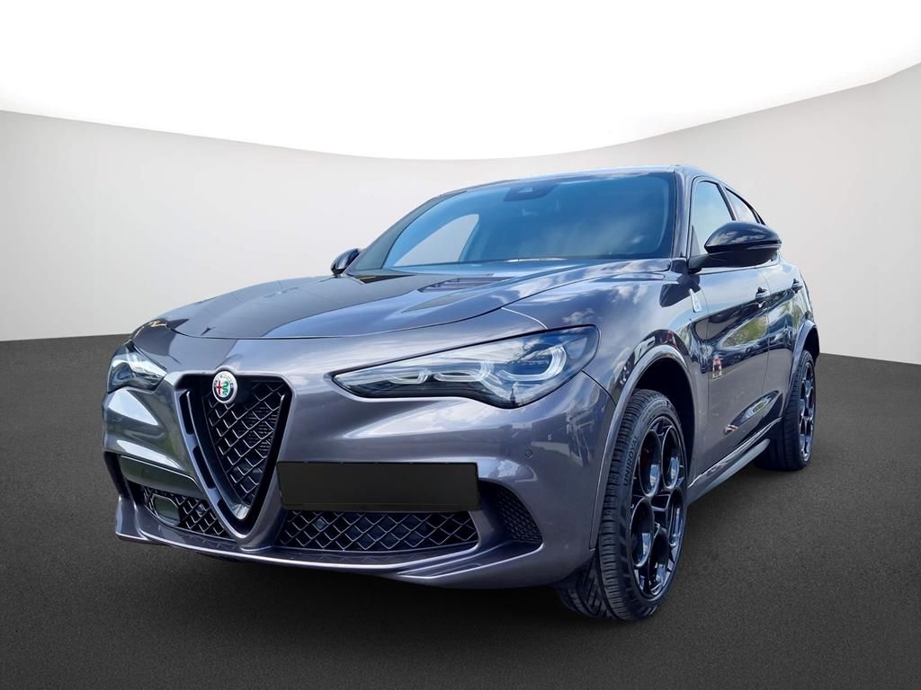 Alfa Romeo Stelvio 2024 г. Серый, пробег 48544 км