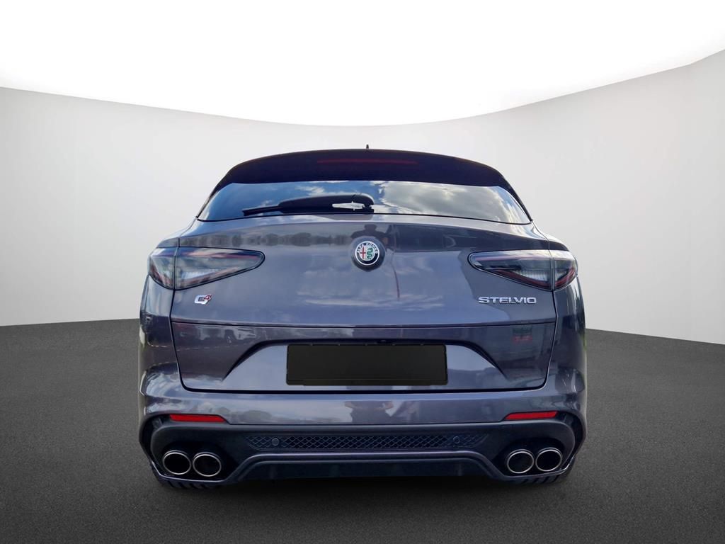 Alfa Romeo Stelvio 2024 г. Серый, пробег 48544 км