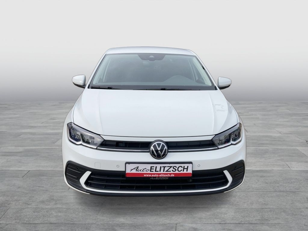 Volkswagen Polo 2023 г. Белый, пробег 37500 км