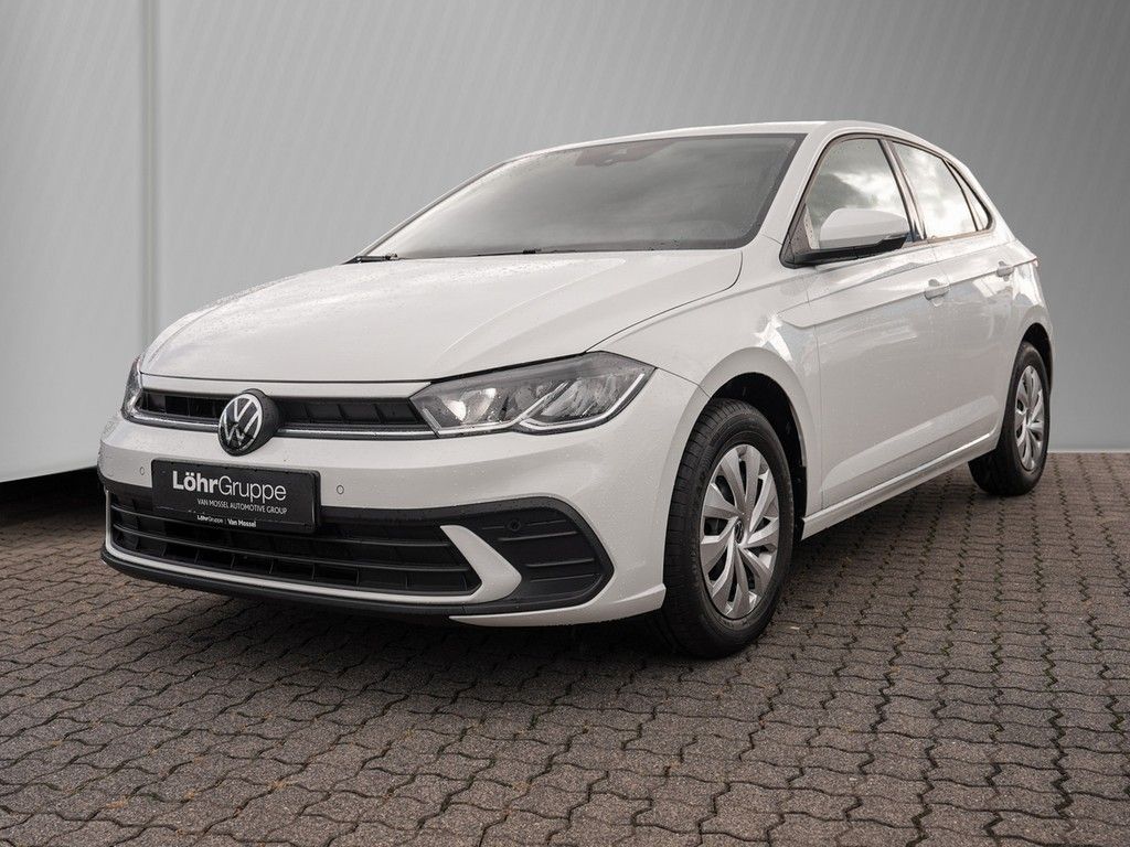 Volkswagen Polo 2022 г. Белый, пробег 23272 км