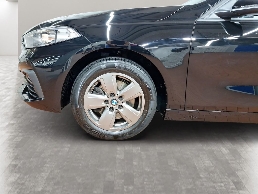 BMW 116 2022 г. Чёрный, пробег 41230 км