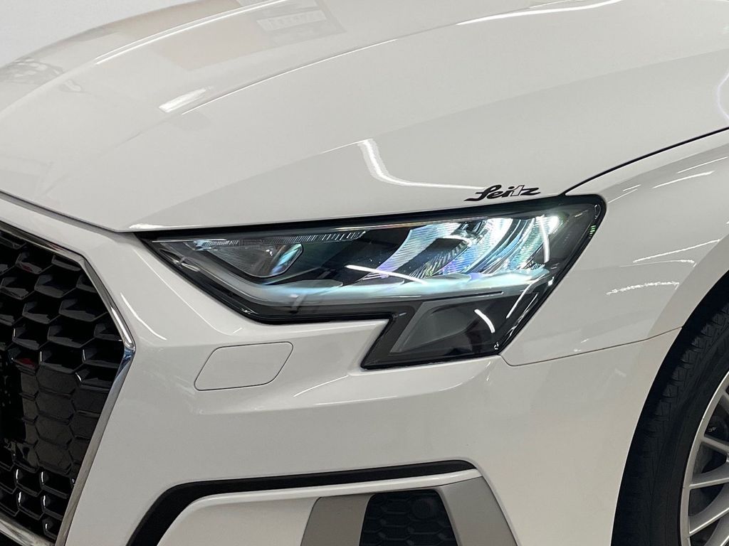 Audi A3 2023 г. Белый, пробег 28650 км