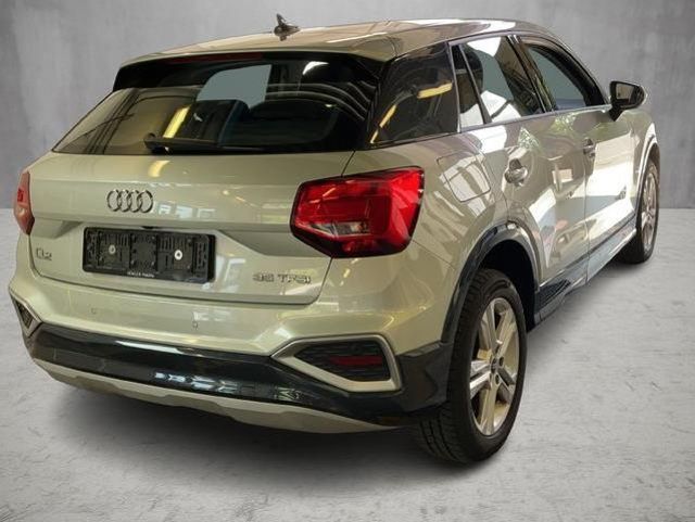 Audi Q2 2024 г. Серебристый, пробег 43973 км