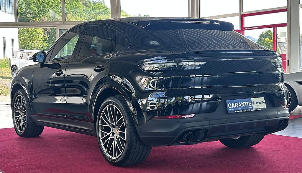 Porsche Cayenne 2023 г. Чёрный, пробег 58455 км