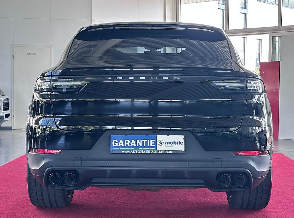 Porsche Cayenne 2023 г. Чёрный, пробег 58455 км
