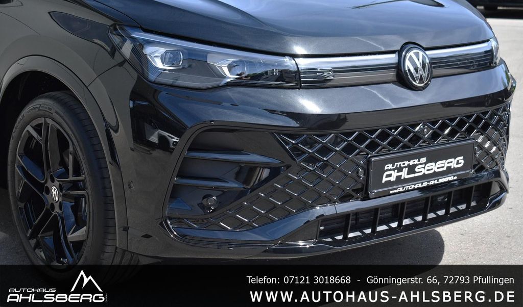 Volkswagen Tiguan 2026 г. Чёрный, пробег 50 км