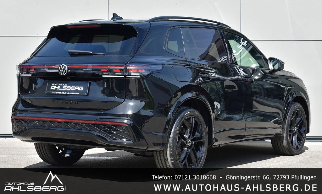 Volkswagen Tiguan 2026 г. Чёрный, пробег 50 км