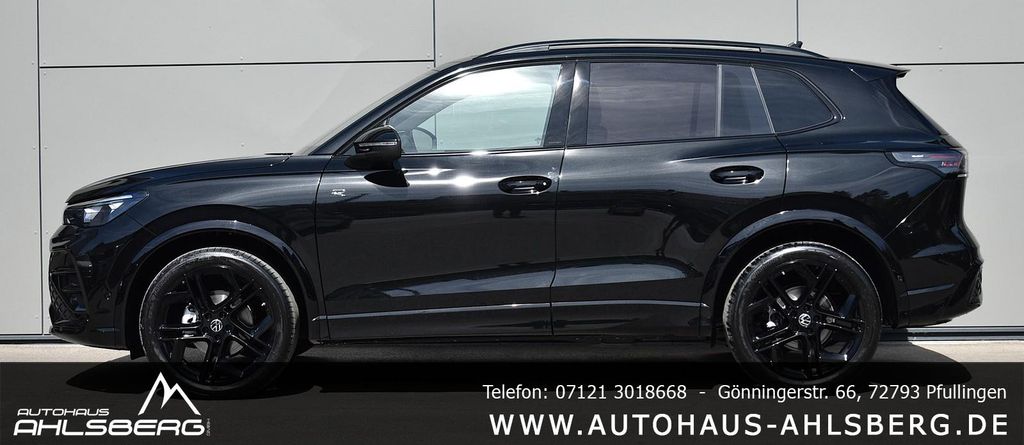 Volkswagen Tiguan 2026 г. Чёрный, пробег 50 км