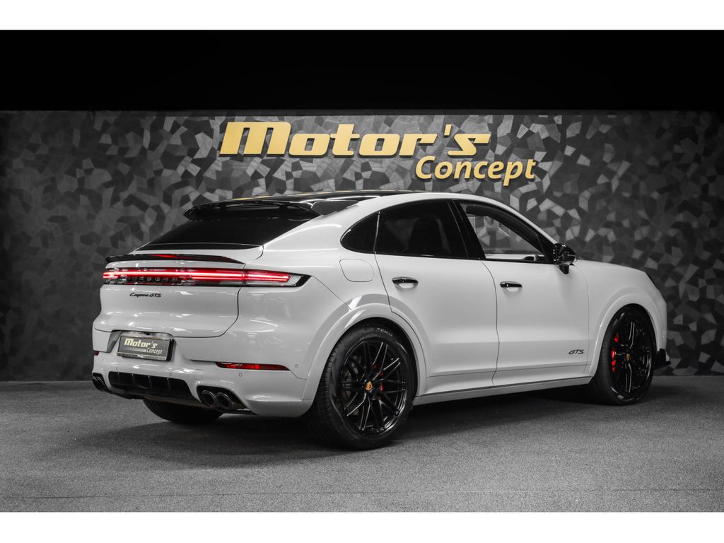 Porsche Cayenne 2025 г. Серый, пробег 45990 км