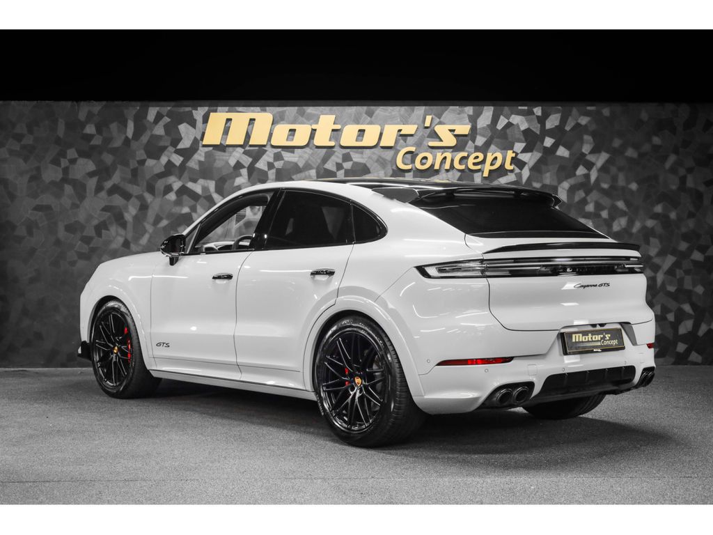 Porsche Cayenne 2025 г. Серый, пробег 45990 км