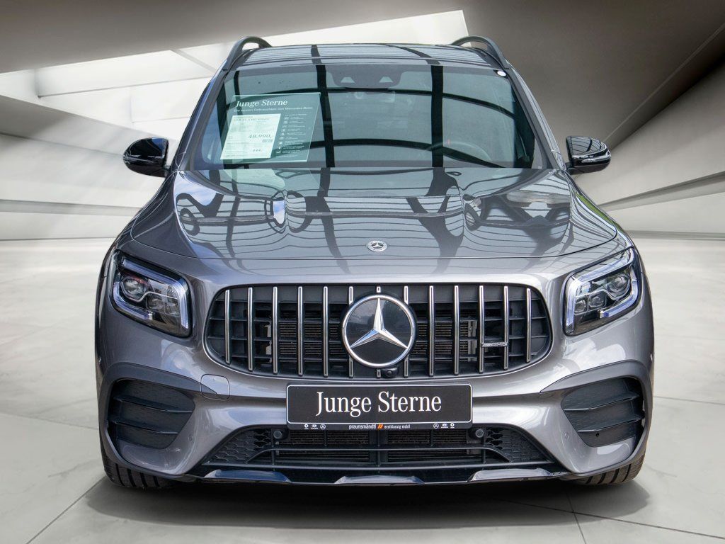 Mercedes-Benz GLB 35 AMG 2023 г. Серый, пробег 57850 км