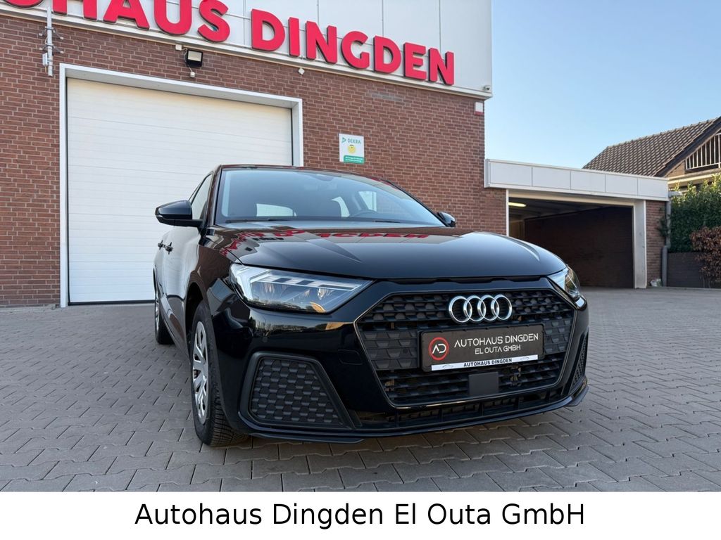 Audi A1 2023 г. Чёрный, пробег 20000 км