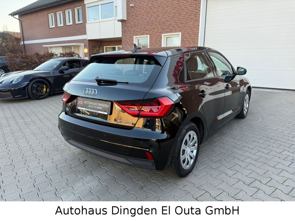 Audi A1 2023 г. Чёрный, пробег 20000 км