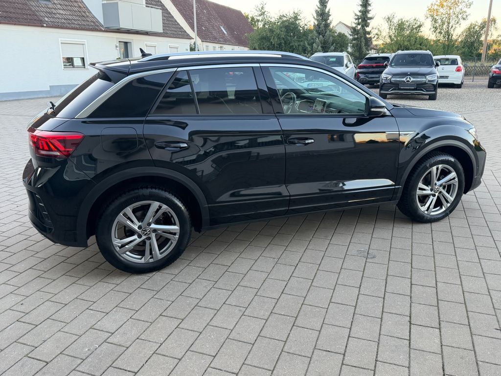Volkswagen T-Roc 2025 г. Чёрный, пробег 13000 км