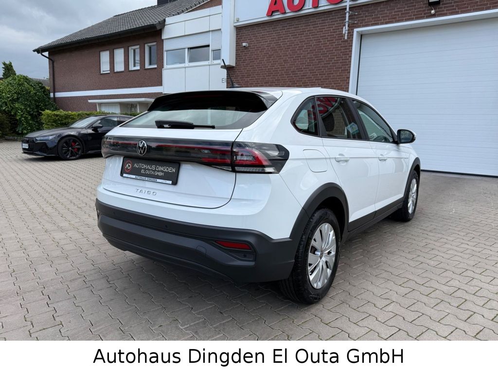 Volkswagen Taigo 2022 г. Белый, пробег 33000 км