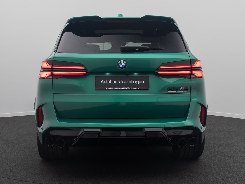 BMW X5 M 2025 г. Зелёный, пробег 10986 км