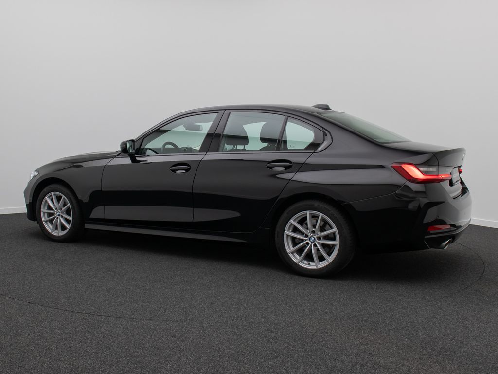 BMW 318 2024 г. Чёрный, пробег 37238 км