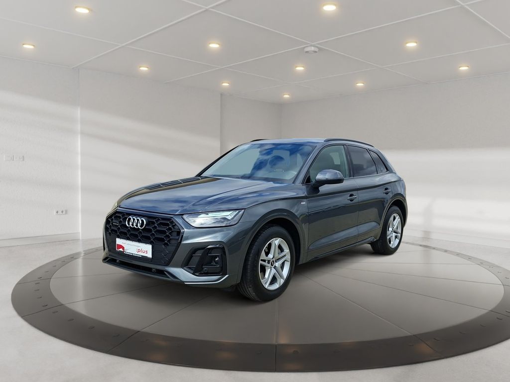 Audi Q5 2022 г. Серый, пробег 53371 км